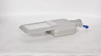 一點就亮的路燈頭