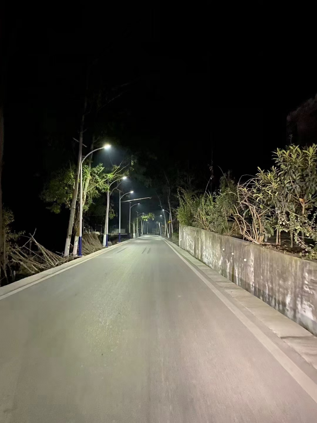 聚焦智能照明：太陽能路燈的人體感應(yīng)光控技術(shù)，讓照明更靈活