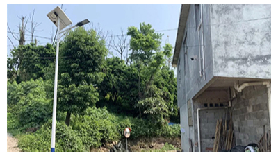 村民最近晚上出門(mén)都美滋滋，原來(lái)是安了6米太陽(yáng)能路燈