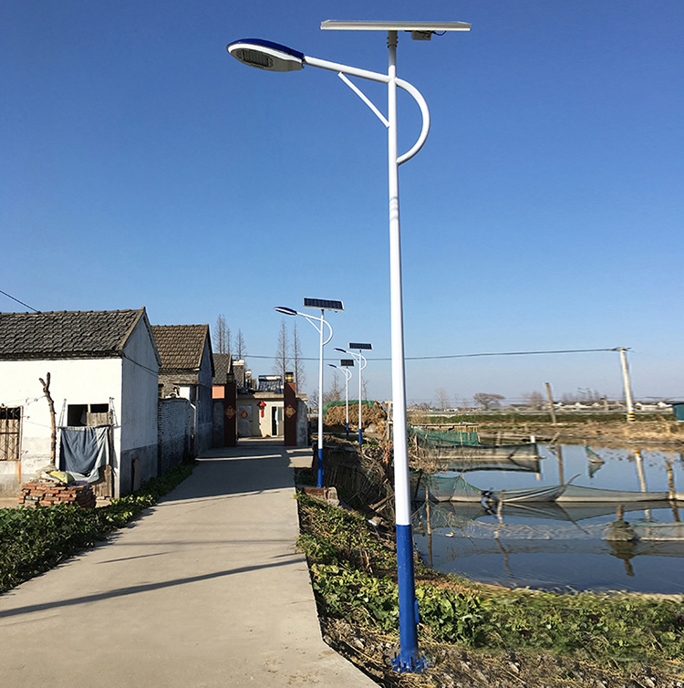 云南太陽(yáng)能路燈_新農(nóng)村太陽(yáng)能路燈_廣東中山太陽(yáng)能路燈生產(chǎn)廠家