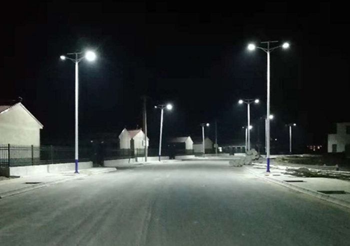 新農(nóng)村太陽(yáng)能路燈