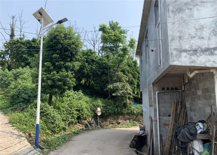 廣西太陽能路燈_新農(nóng)村太陽能路燈_南德太陽能路燈