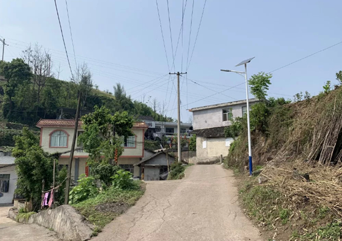廣西太陽能路燈_新農(nóng)村太陽能路燈_南德太陽能路燈