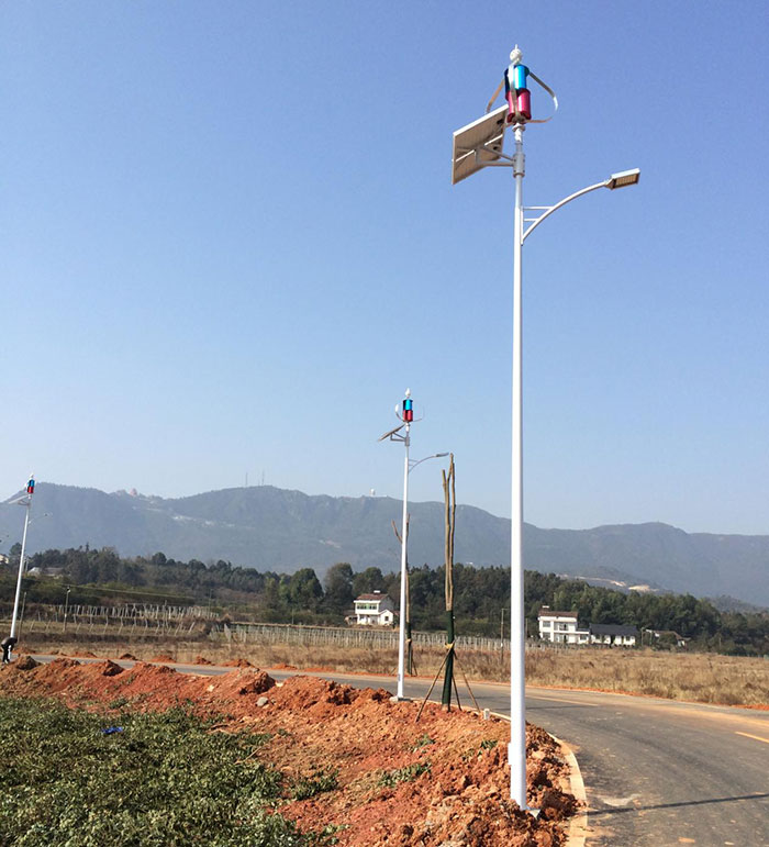 太陽能風(fēng)光互補(bǔ)路燈
