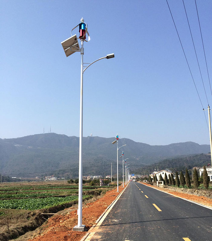 湖南太陽能風(fēng)光互補(bǔ)路燈