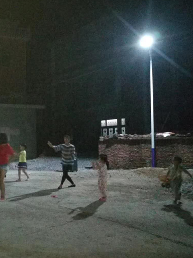 太陽能路燈對廣西賀州新農(nóng)村道路的意義