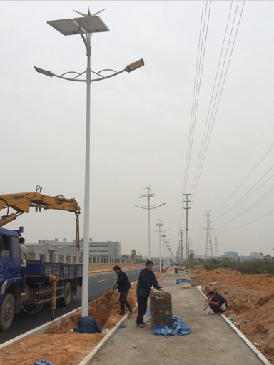 廣東珠海風(fēng)光互補太陽能路燈工程案例